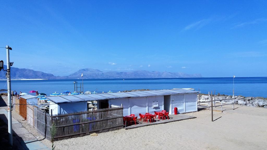 Casa Vacanza Trappeto Palermo Villa ภายนอก รูปภาพ